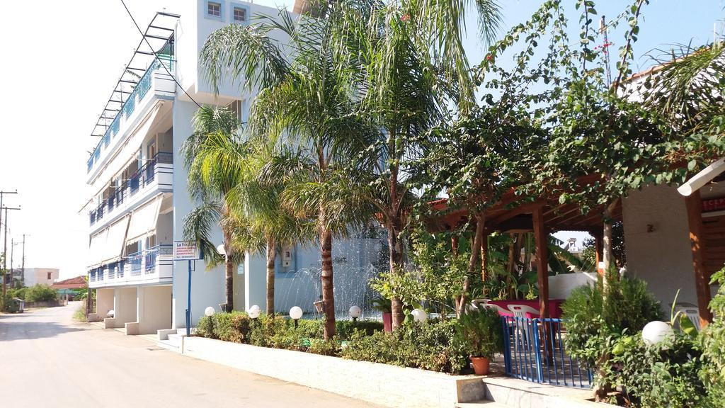 La Fontaine Apartments Kandia Exterior foto